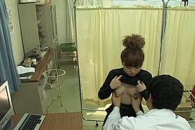Alluring Japanese fingered during a hot Gyno examination