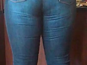 Booty Wedgie In Jeans