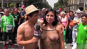 Latin dancer and TV host strip in public square