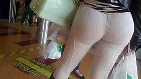 White ass in lycra
