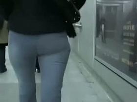 Plump bottomed lady in tight jeans chased by a street voyeur