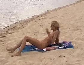 Beach video - nude girl