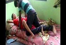 Desi guy fucking prostitue in his home