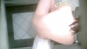 Spycam in shower milf is demonstrating her marvelous boobs