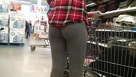 Beautiful ass at Wal-Mart