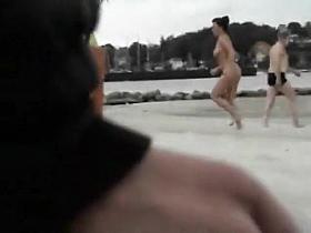 Voyeur Movie In The Beach That Is Naked