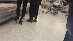 shopping in sexy heels