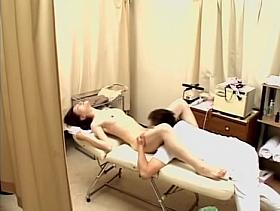 Titless Jap teen banged during Japanese sex massage