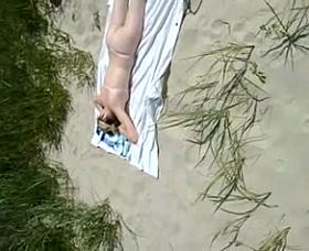voyeur i'm on beach nude