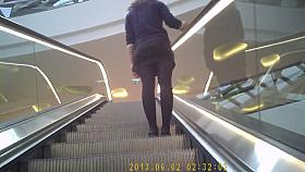 upskirt escalator 2