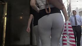 Watching her ass while she squats