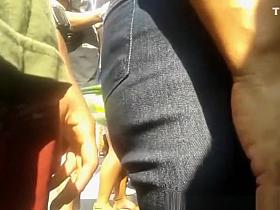 Dude rubs his crotch on chubby woman’s ass