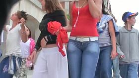 Candid street blonde with sexy ass in tight jeans