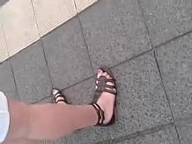 Public Feet 58
