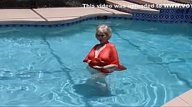 mature in the pool