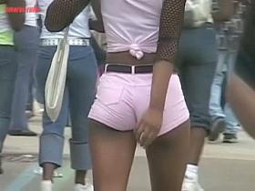 Ebony babes with hot booty in street candid video