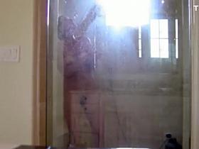 Spying my hot aunt shower during visit