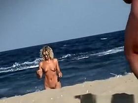 Nudist women caught by voyeur