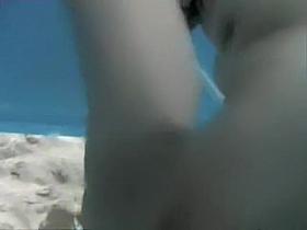 Hot pussies and tits voyeured in cabin on the beach