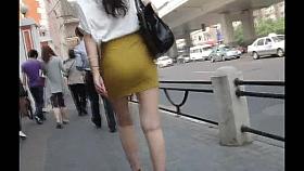 walk behind short skirt girl :3 (China)