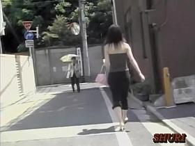 Pasty cheery oriental chick loses her top during instant sharing attack