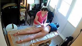 Naked Massage-therapy