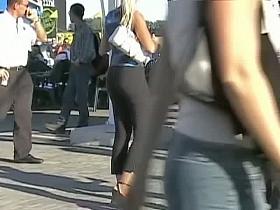 Sexist ass shots of hot girls caught on candid street cam