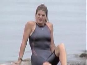 Model looking girl in tight swimsuit on candid voyeur video 08a