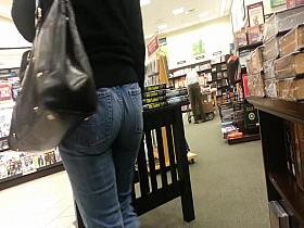 Milf Wife in Jeans and Heels - Candid