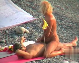 Sex on the Beach. Voyeur Video z19