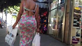 Bubble butt bouncing in skirt