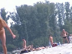 Real nudist beach hidden cam chicks