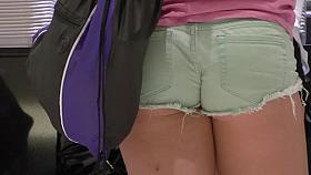 tight ass teens in short shorts and panty flash