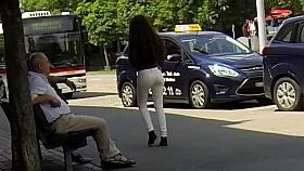 Candid - Hot Teen In Tight Jeans
