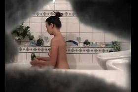 girlfriend spied having shower in the bathtub - spycam