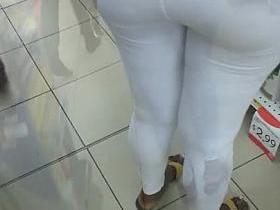 Negra MegaCulona Jeans Blancos Trasparencia Calzon